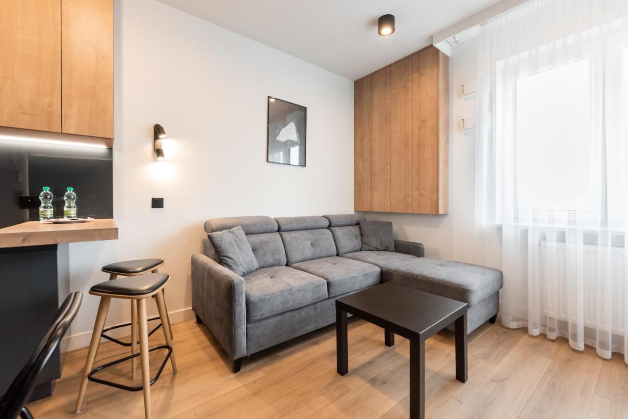 Zoliborz Obsidian Apartment Warsaw Exterior photo